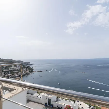 Nido Casa Nirvana Holiday home